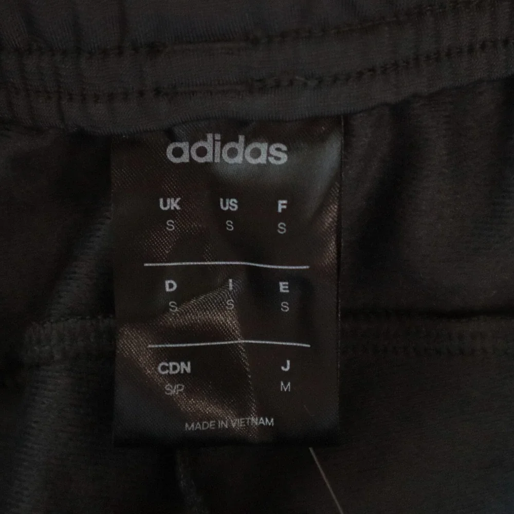 Adidas Pants Mens Small Regular Tapered Activewear Jogger Athletic‎ Gray NWT